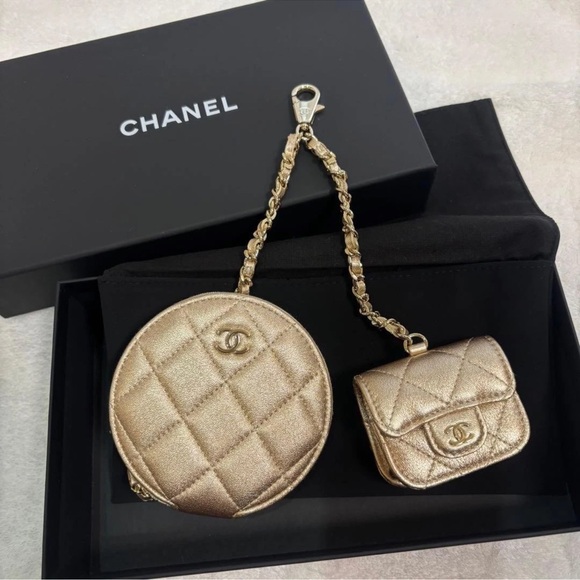 GWP Accessories - New Auth. Chanel Beauty Vip Gift Coin Pouch & Headphone Airpod Case GWP